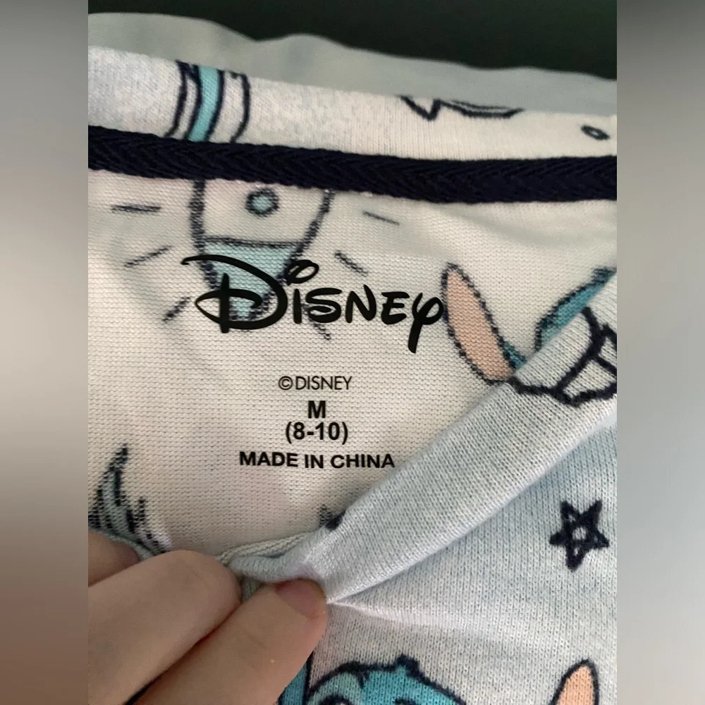 NWOT womens Disney stitch pajama short set - Picture 7 of 9